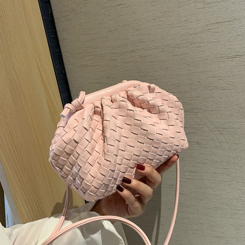TOYOOSKY New woven large ruched cloud bag leather pleated shoulder slung dumplings bag clutch bag handbags street shopping bag