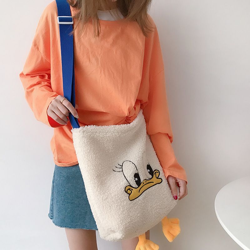 Fashion Women's Cute Warm Shoulder Bag Plush Handbag Tote Bag Casual Cartoon Large Capacity Student Messenger Bag