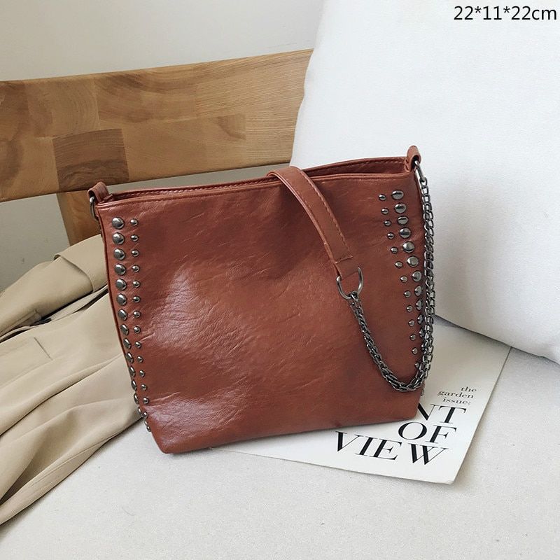 Gykaeo Winter Luxury Handbags Women Bags Designer Black Chains Bucket Shoulder Bag Ladies Casual Punk Style Rivet Messenger Bags