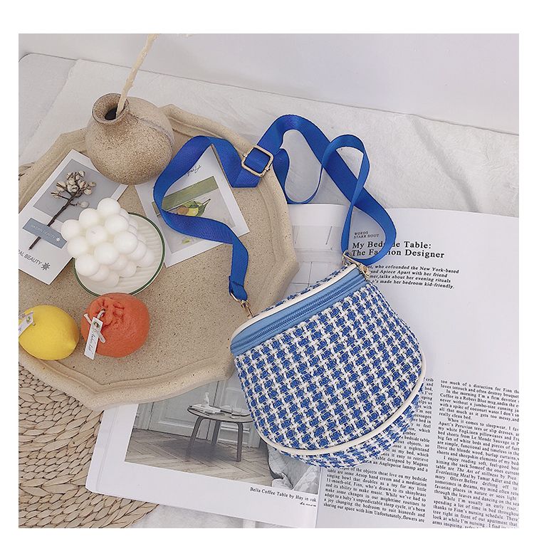 New Little Girls Toddler Kids Crossbody Purse Bags Wool Fleece Cute Shoulder Bags Small Bucket Zipper Ba