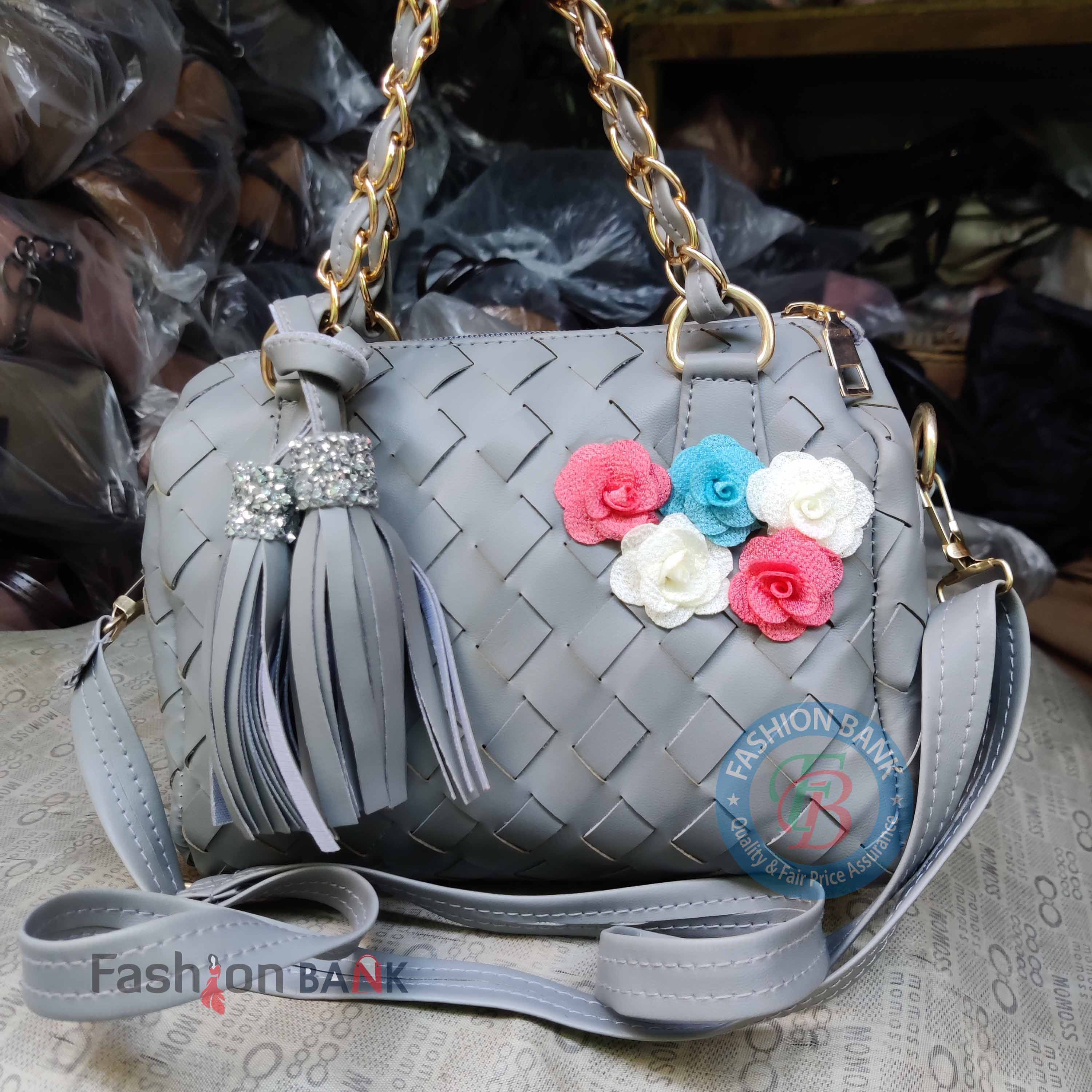 Beauty Box Hand Bag Soft Durable Girl Bag
