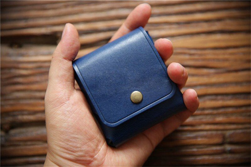 Vintage Handmade  Leather Coin Purse Women Men Portable Small Mini Coin Bags Creative Designer Cowhide Storage Money Bag