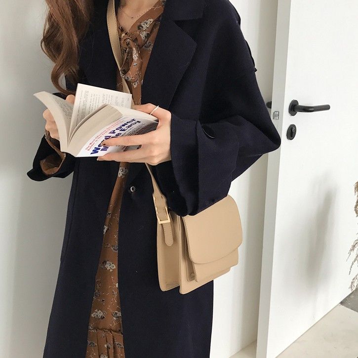 IELGY Summer Retro Simple Shoulder Bag