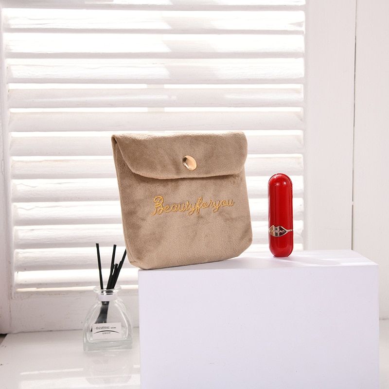 Women Velvet Soft Small Cosmetic Bag Hasp Girl Lipstick Bag Sanitary Pads Organizer Pouch Travel Makeup Bags Mini Beauty Case