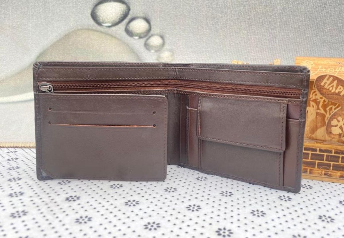 City Leather Wallet For Gents