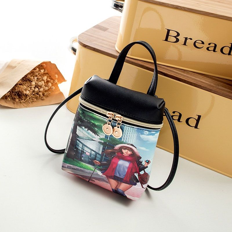 New Designer Cartoon Bear Shoulder Bag Women leather Messenger Bag  Multifunction Handbag Long strap Crossbody Bag Mini Knapsack