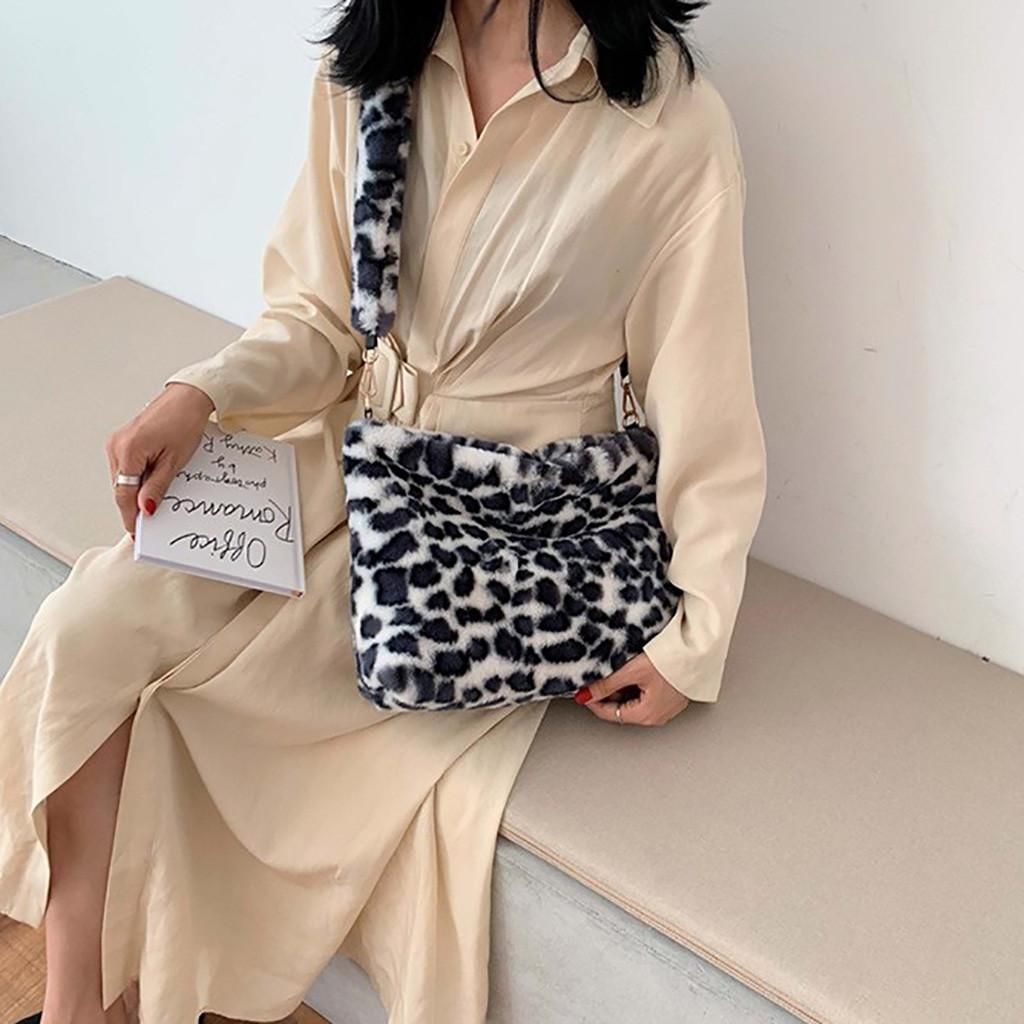 Woman Leopard Vintage Plush Handbags Autumn And Winter Fashion Shoulder Bag /Ms. Leopard plush retro large handbag autumn and winter fashion large capacity shoulder bag