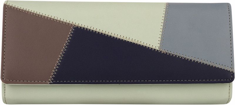 Casual Green Clutch - Regular Size