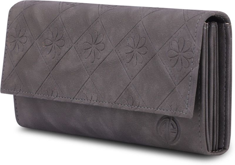 Formal Brown Clutch