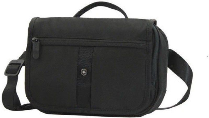 COMMUTER PACK Small Travel Bag - Small  (Black)