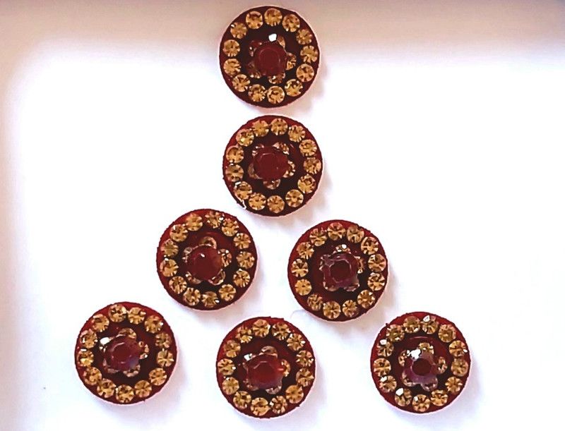 QUBIX New Best Bindi Combo Pack 6 flaps Multicolors Bindi SB67 For head Multicolor Bindis  (stone bindi)