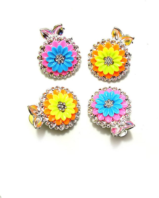 ADR JEWELLERY ADR Combo of 2 Pair Medium Flower Design clip For Women / Girls (Random Design) Hair Clip  (Multicolor)