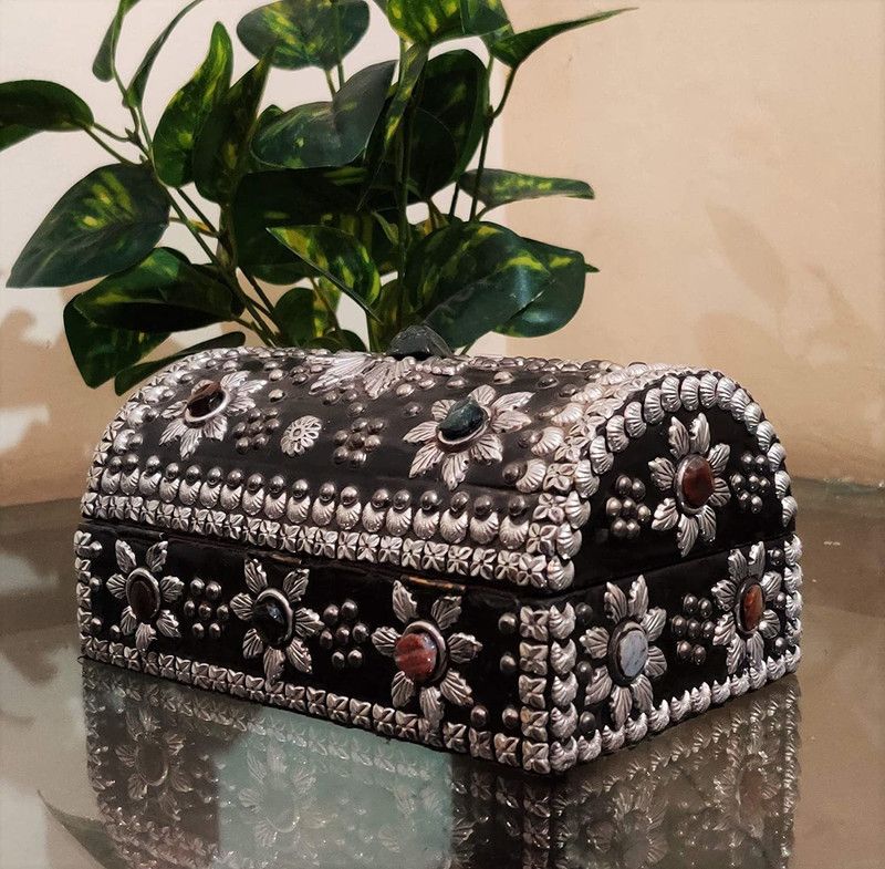 Akriti Brass Art Wares Jewellery Box Stone, Made of Stone and Wood, Decorative Boxes, Gifting Boxes, Accessories Box, Storage Box Decorative, L*B*H - 20.8 * 12 * 12CM/ Made in India Jewellary Vanity Box  (Black)
