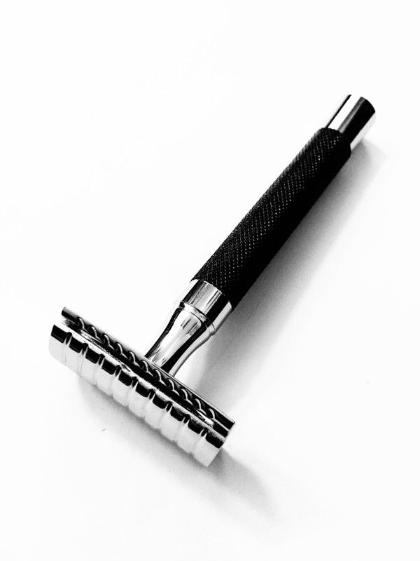 Romer-7 Rio Blac Safety razor