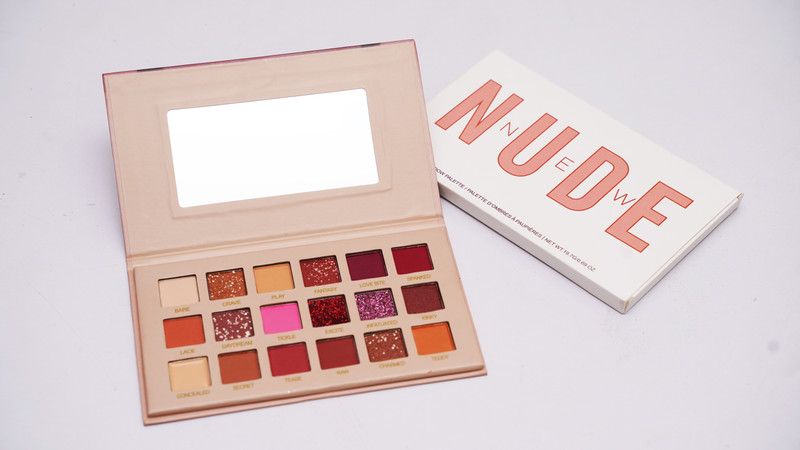 BLUEFUSION Nude eyeshadow palette 18 g  (Multicolor)
