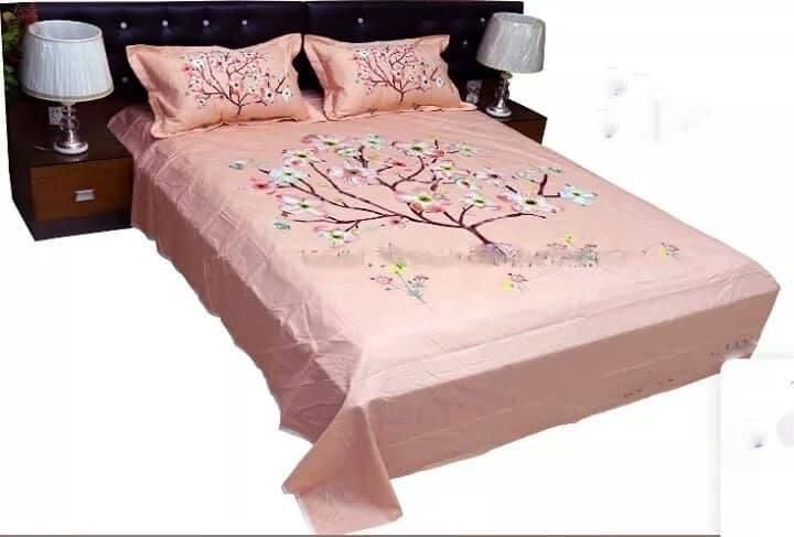 Double Size Bedsheet Set With Two Pillow Covers