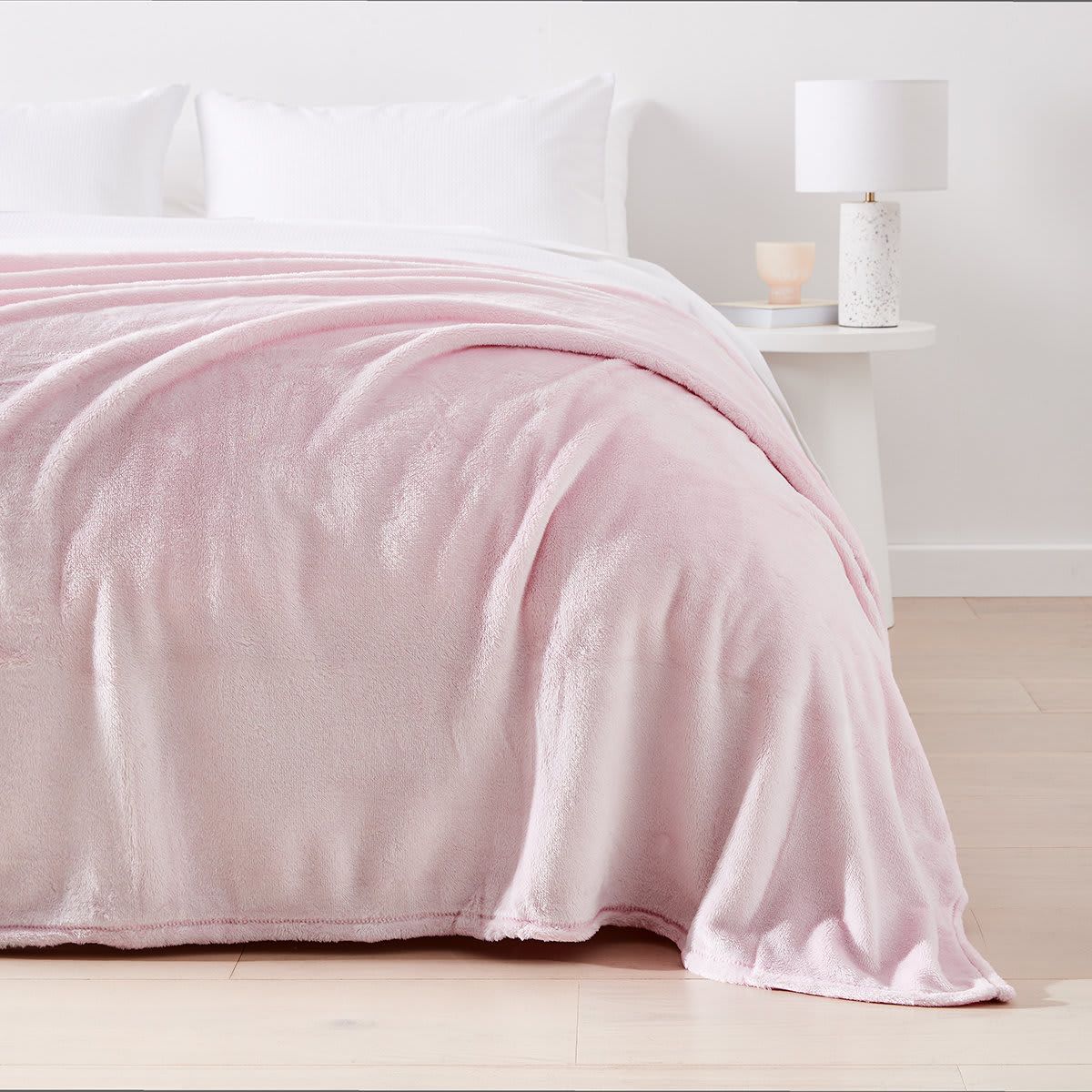Plush Blanket - Single Bed, Pink