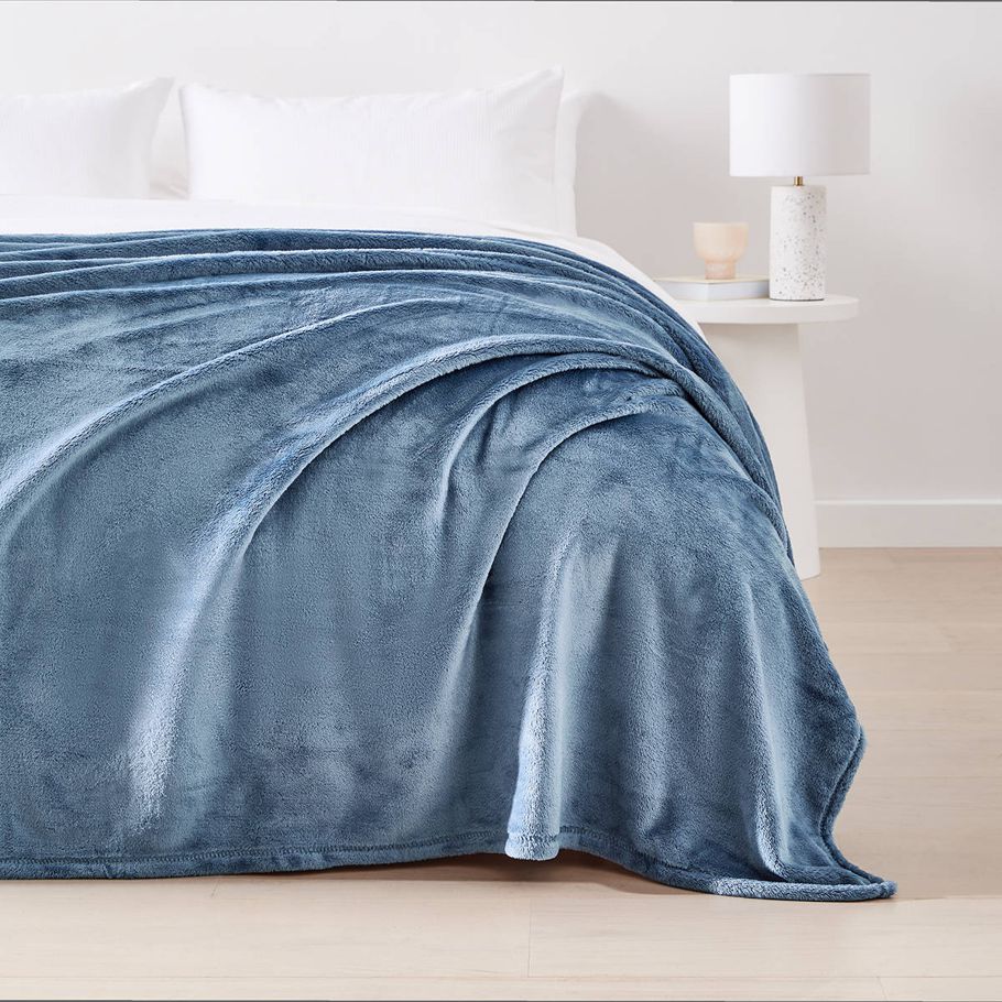 Plush Blanket - Single Bed, Blue