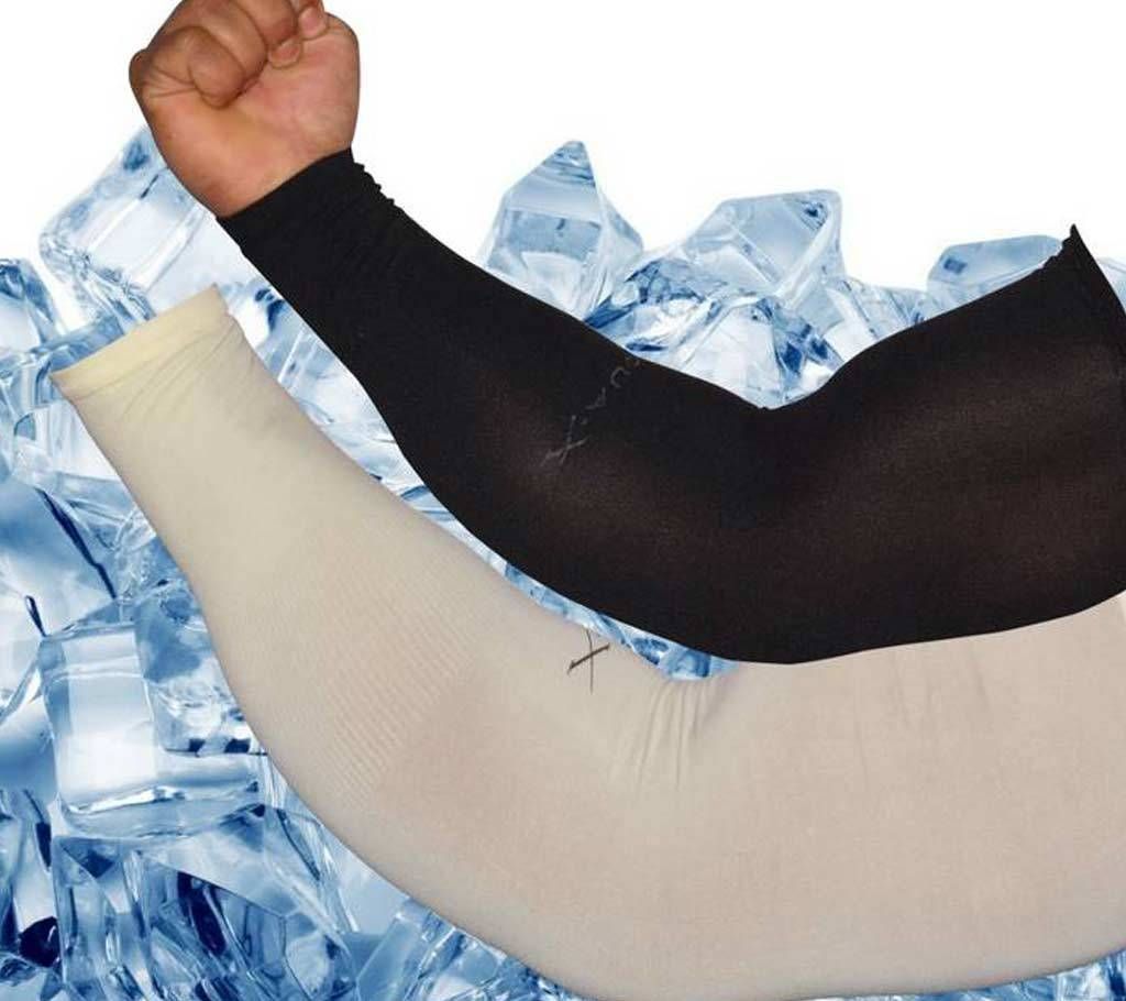 AQUA ICE X COOL Hand Sleeves