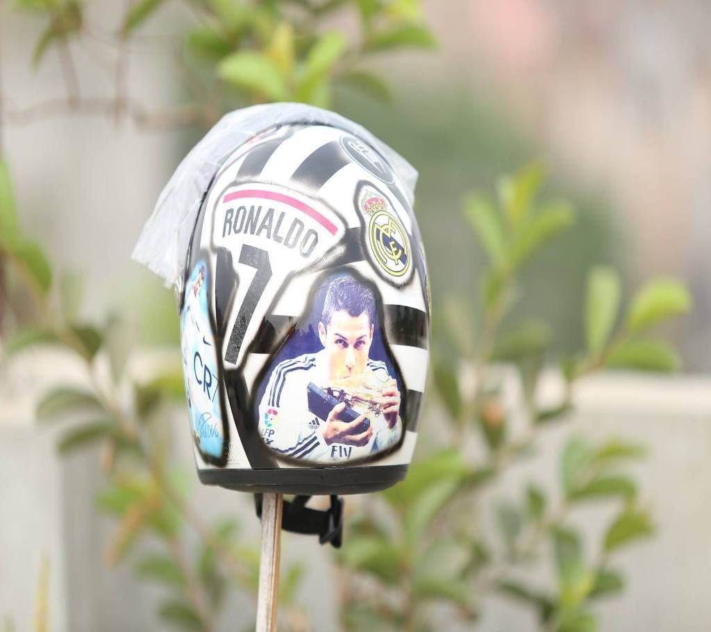 CR7 Helmet