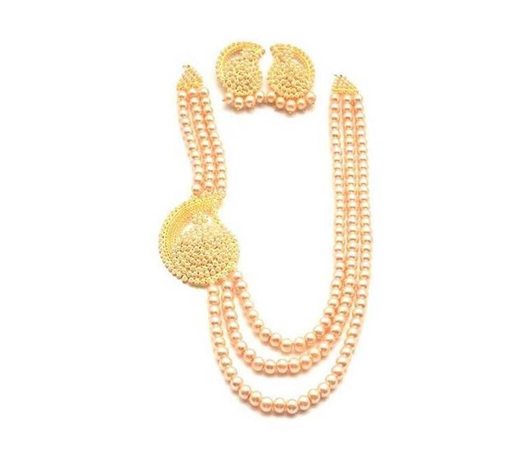 Artificial Pearl Necklace Set with Ear Ring