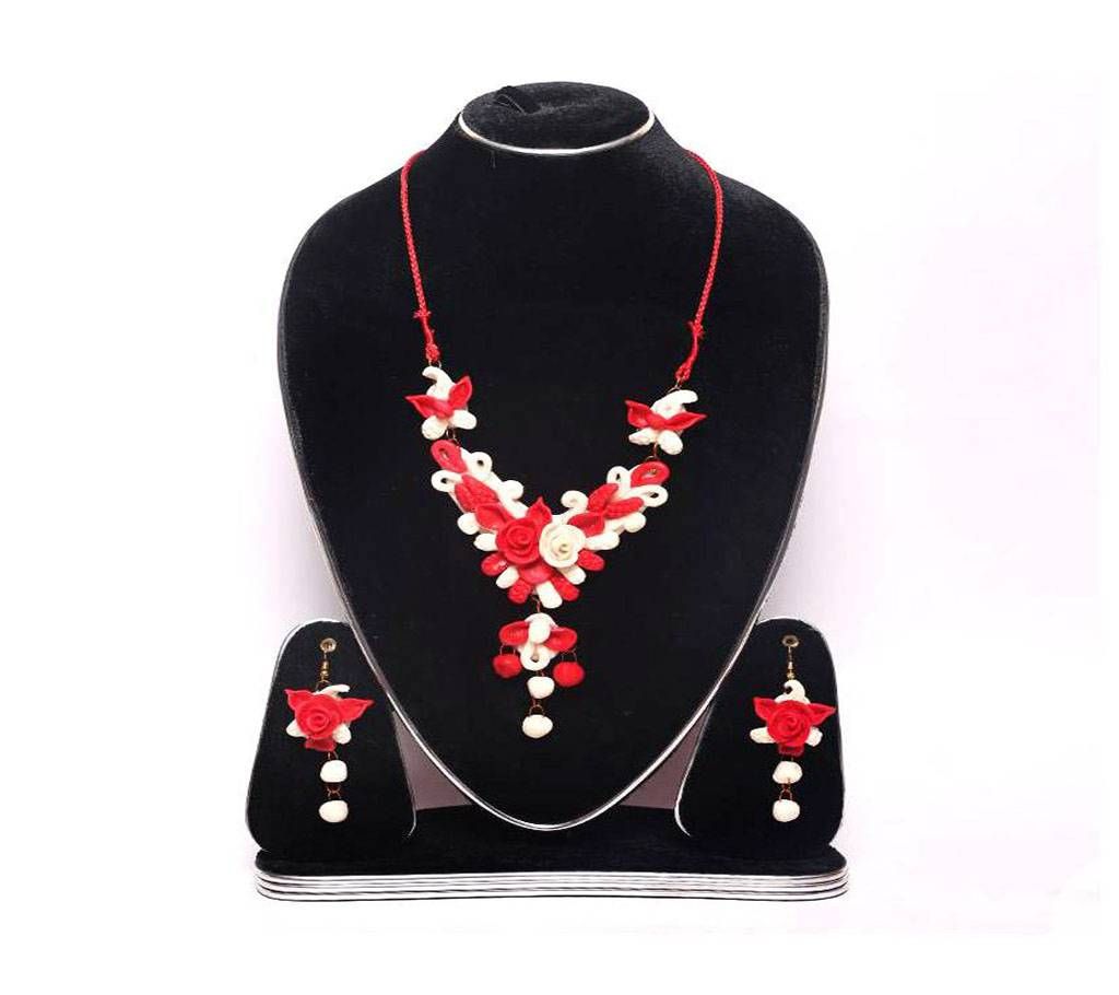 Boishaki necklace with ear ring