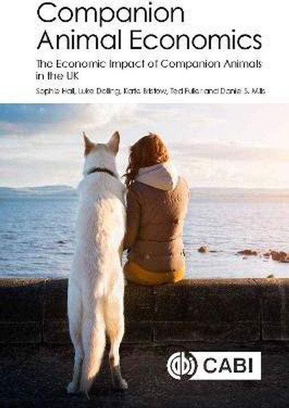 Companion Animal Economics  (English, Paperback, Hall Sophie S Dr)