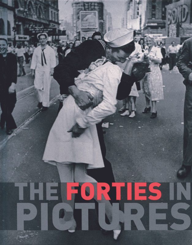 The Forties in Pictures  (English, Hardcover, unknown)