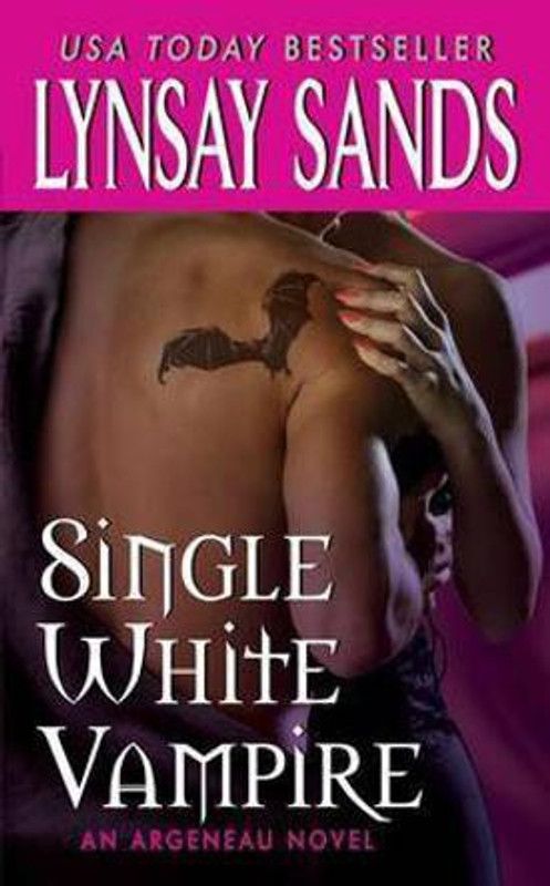 Single White Vampire  (English, Paperback, Sands Lynsay)