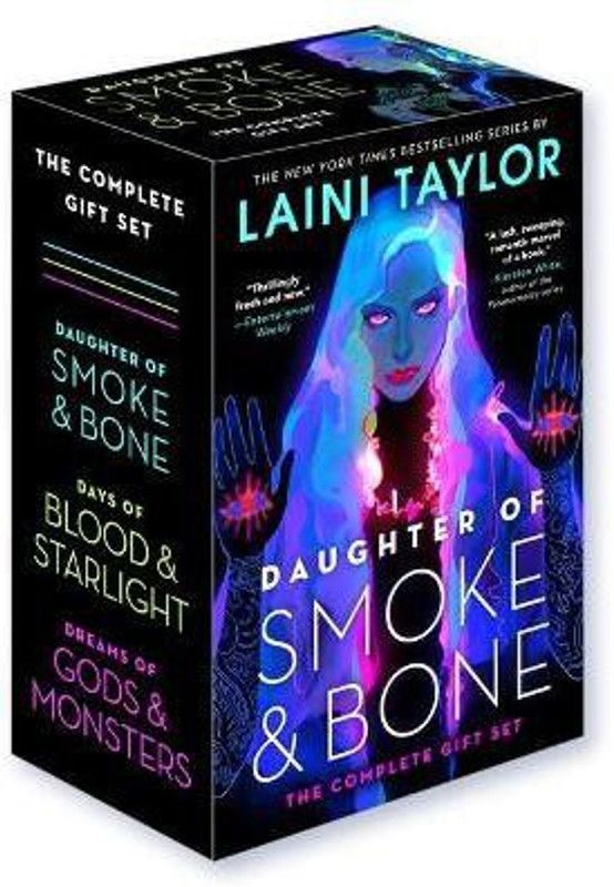 Daughter of Smoke & Bone: The Complete Gift Set  (English, Paperback, Taylor Laini)