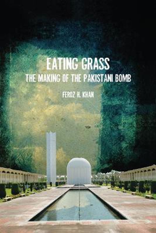 Eating Grass  (English, Paperback, Khan Feroz)