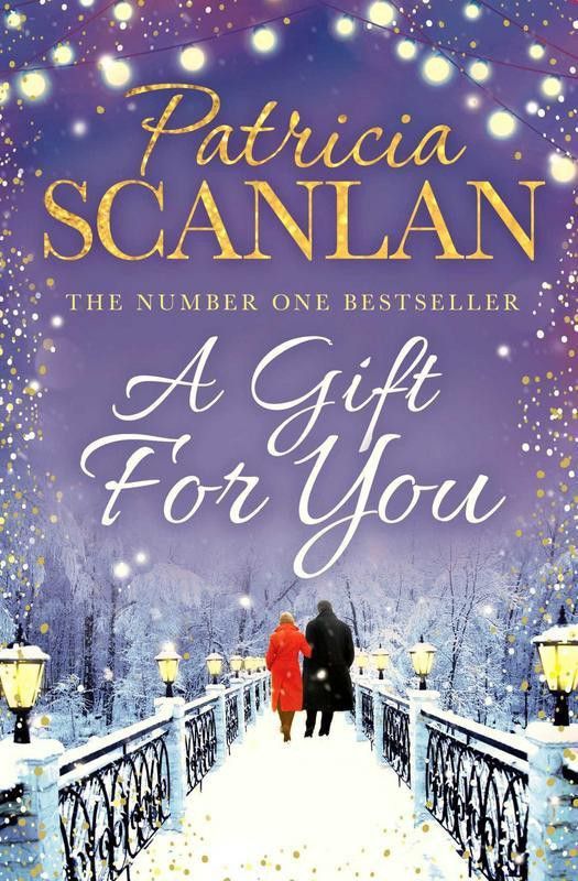 A Gift For You  (English, Paperback, Scanlan Patricia)