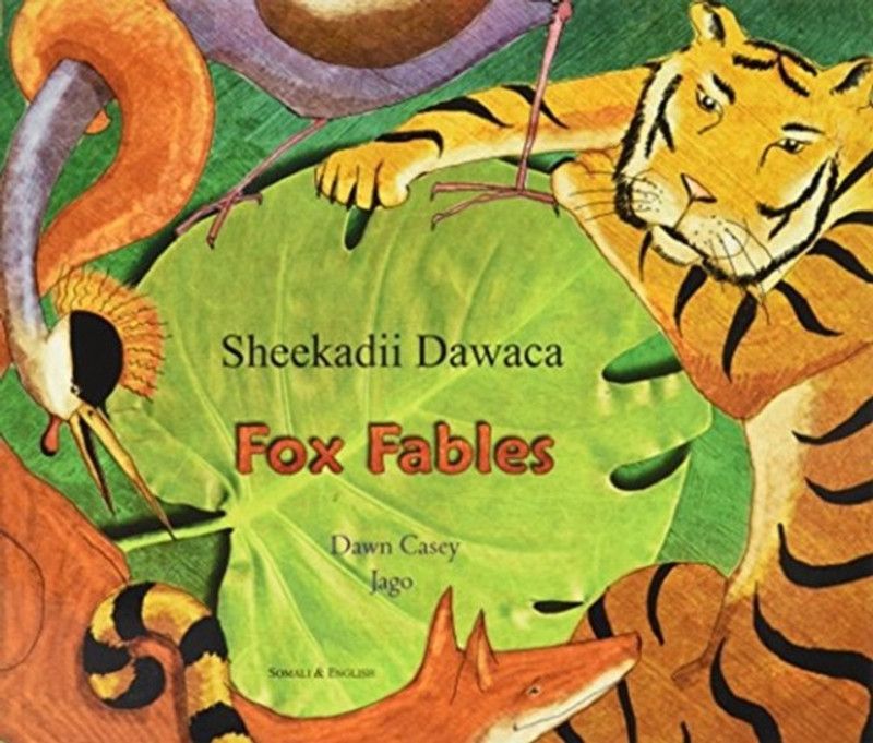 Fox Fables in Somali and English  (English, Paperback, Casey Dawn)