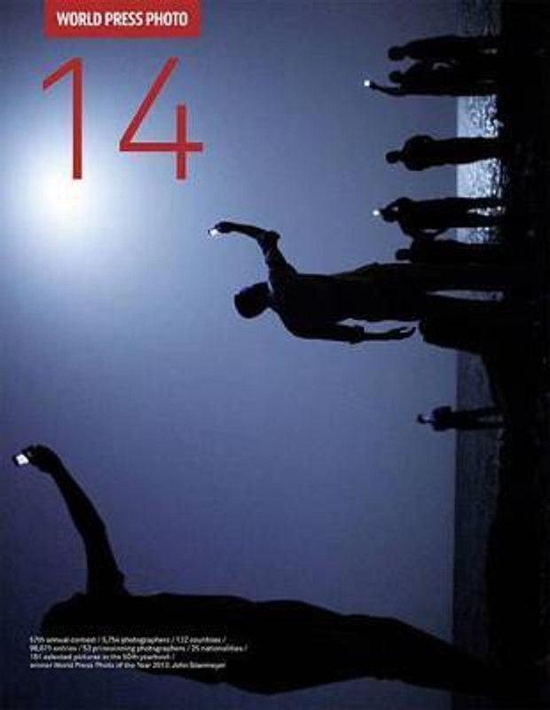 World Press Photo 14  (English, Paperback, unknown)