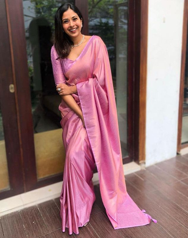 Temple Border, Embellished Banarasi Silk Blend Saree  (Pink, Gold)
