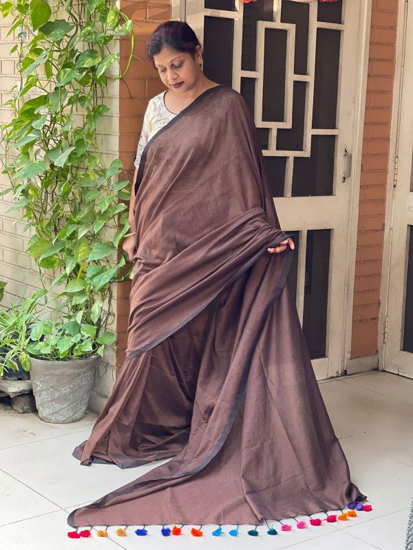Plain Fashion Cotton Blend Saree  (Brown)