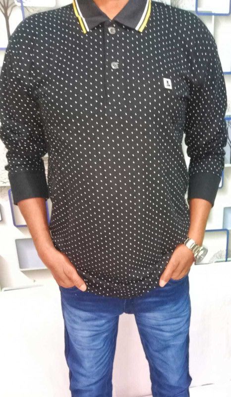 Men Sporty Polo Neck Pure Cotton Black T-Shirt