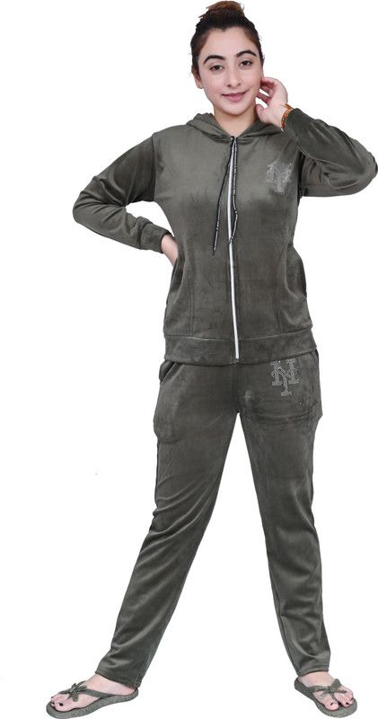 Women Night Suit Set Dark Green Embellished