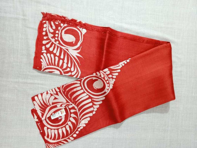 Woven Hand Batik Pure Silk Saree  (Red)
