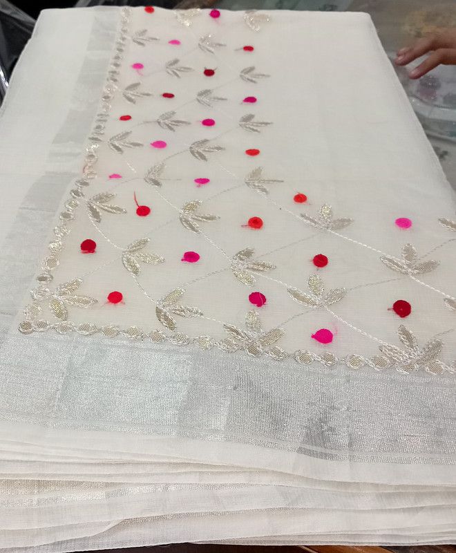 Embroidered Kota Doria Pure Cotton Saree  (White, Grey)
