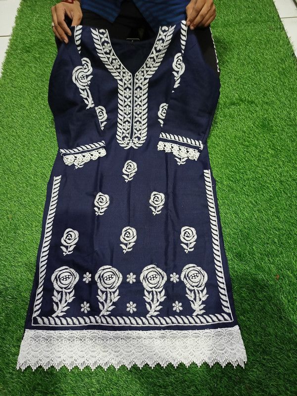 Girls Embroidered Kurta  (Blue)