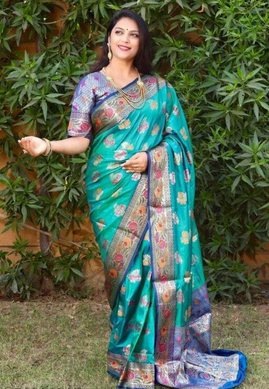 Printed, Self Design, Embellished, Woven, Floral Print, Blocked Printed Bollywood Jacquard, Silk Blend Saree  (Green, Multicolor)