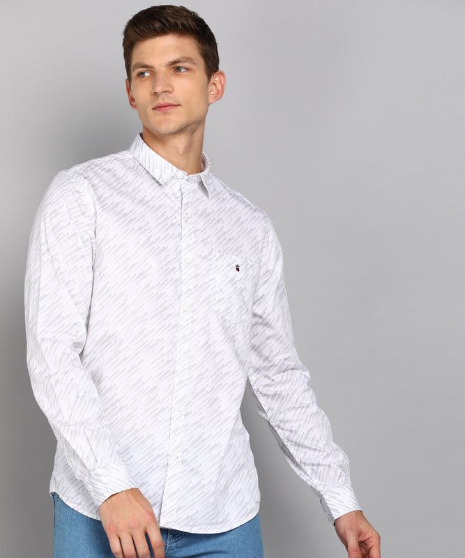 HOLIDAY Men Super Slim Fit Printed Spread Collar Casual Shirt