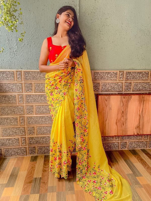 Embroidered Bollywood Georgette Saree  (Yellow)