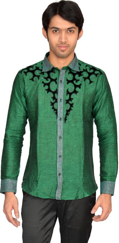 DF3451GRN Men Regular Fit Embroidered Spread Collar Casual Shirt