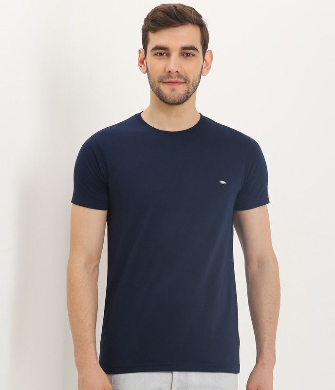 Solid Men Round Neck Cotton Blend Dark Blue T-Shirt