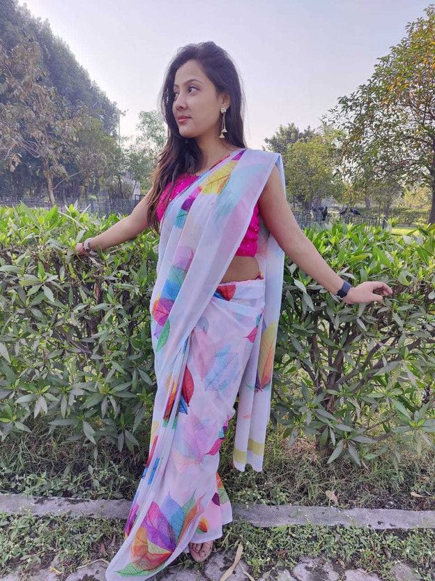 Digital Print Bollywood Georgette Saree  (White)
