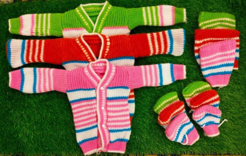 Baby Boys Casual T-shirt Cap, Socks  (Multicolor)