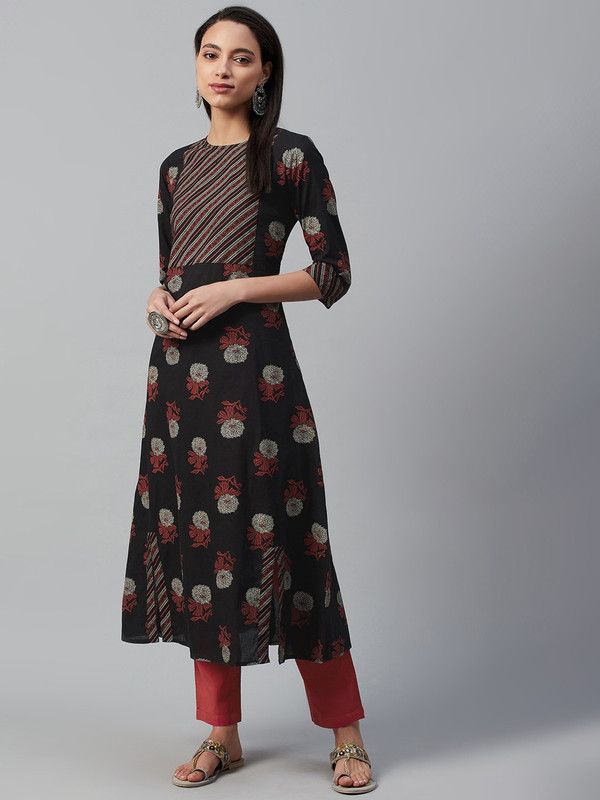 Women Printed Pure Cotton A-line Kurta  (Red, Black)