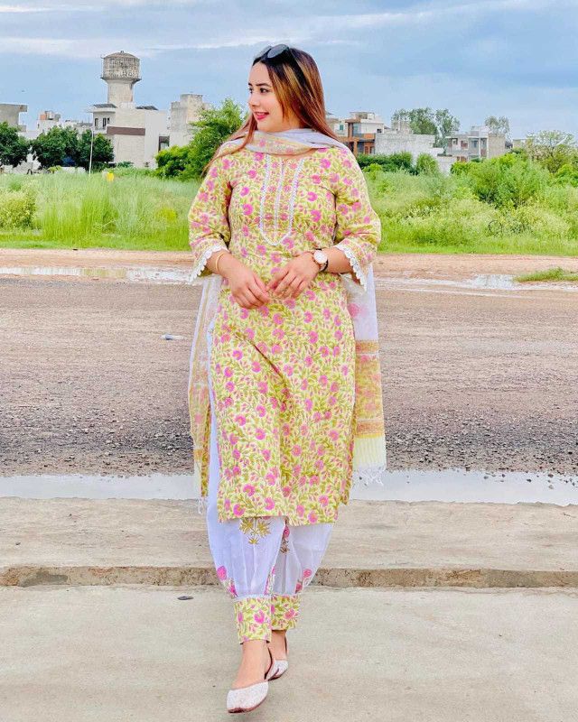 HUSTLE BUSTLE Kurta, Patiala & Dupatta Set